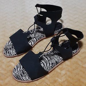 Women's Lucky Brand Black Sandals LK-Feray Size 9.5 M NWOB
